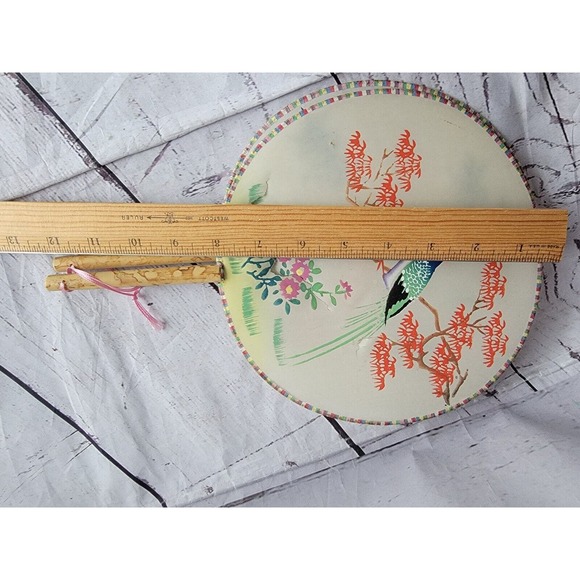 Lot 2 Vintage Hand Painted EXOTIC BIRD Silk Asian Bamboo Handled Fans Art READ - Picture 9 of 9